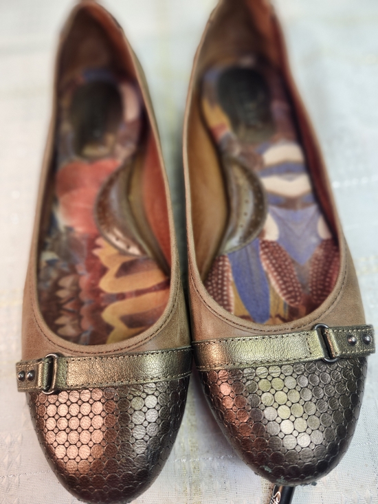 Born Shoes - Born Metallic Bronze & Tan Ballet Flats